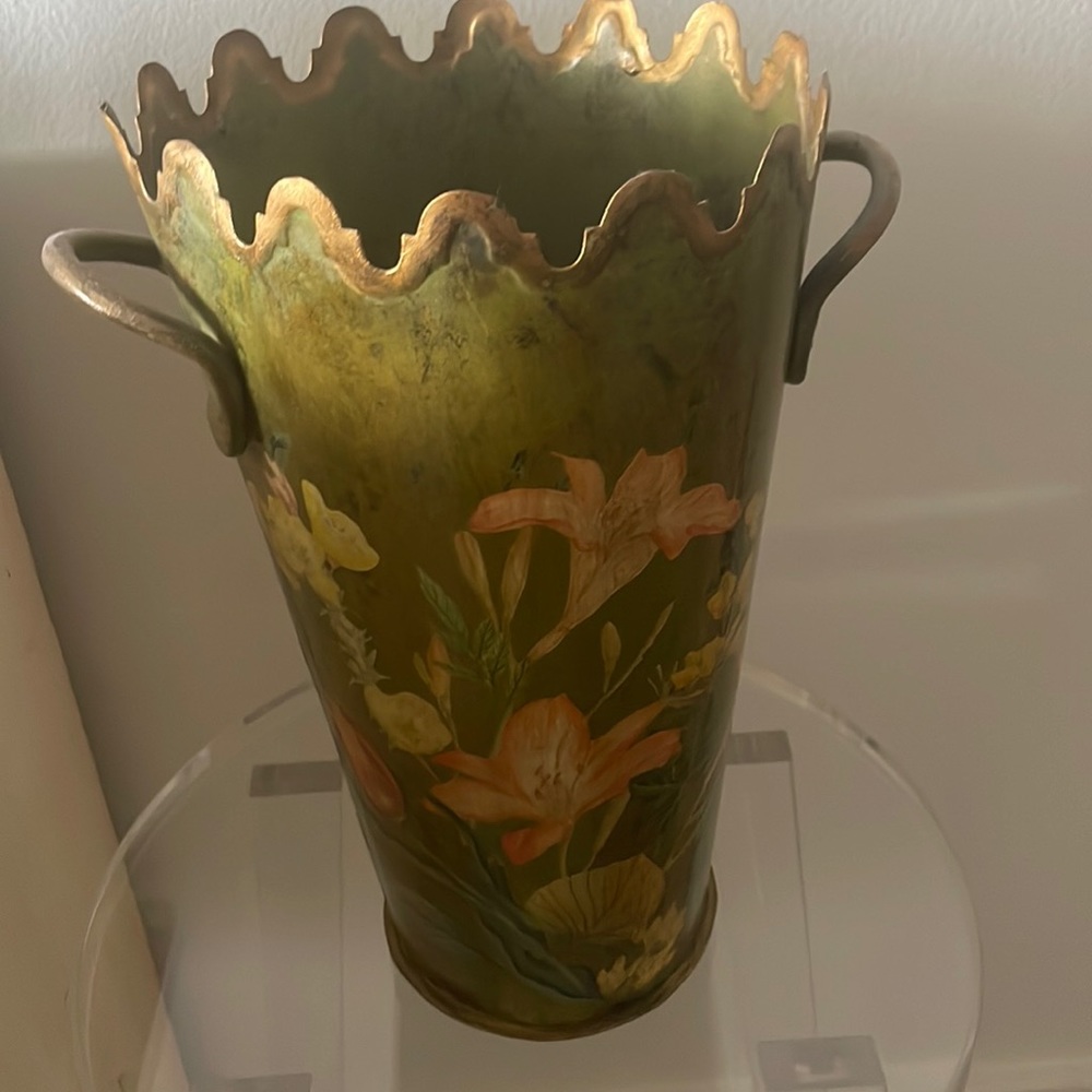 Decoupage metal vase accessory. Made in Italy. One of a kind.